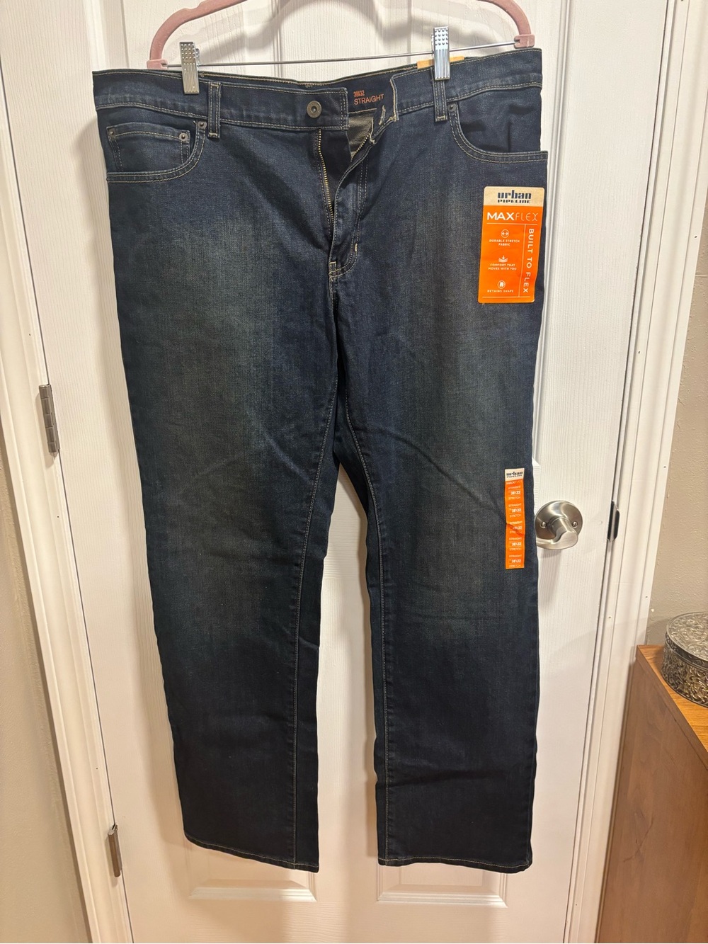 urban pipeline Men’s Straight Fit Jeans in Dark Blue Denim